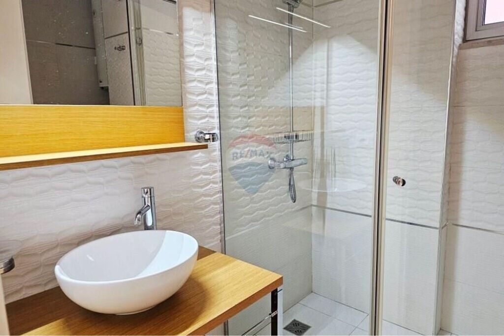 Apartament me qira 3+1+2 ne Kompleksin Nobis!