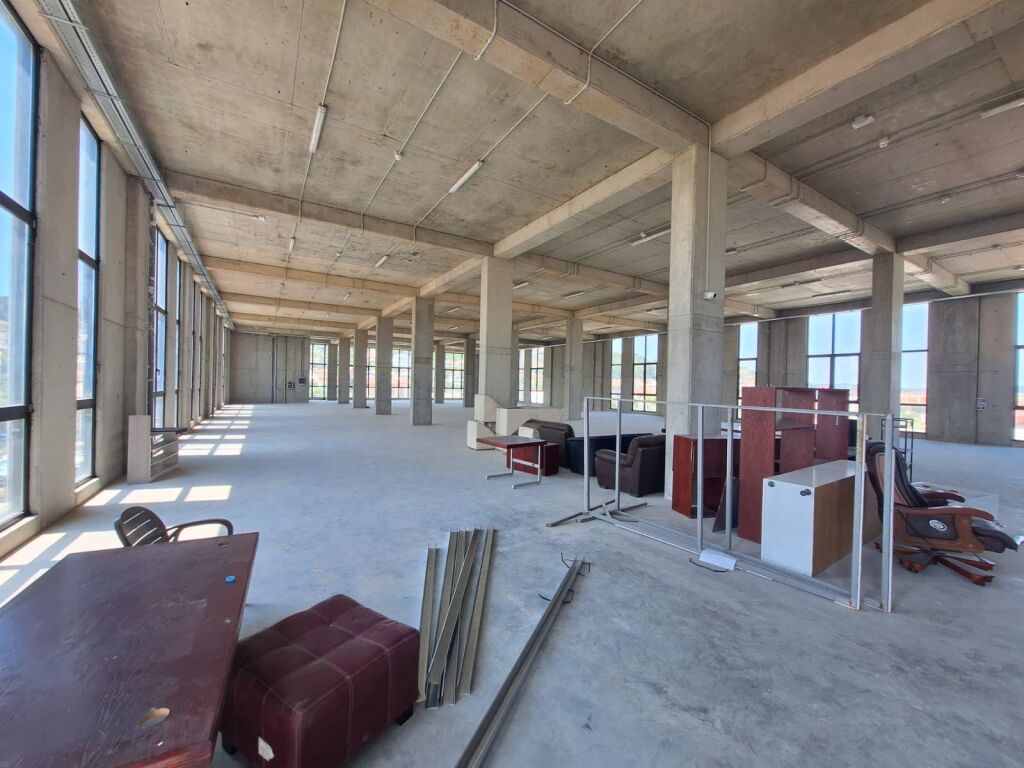 FOR RENT WAREHOUSE IN YRSHEK, 1165 M2