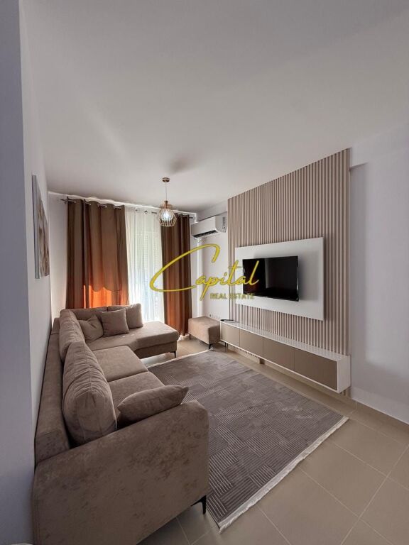 APARTAMENT ME QIRA 2+1 ALI DEMI 75.000 LEKE