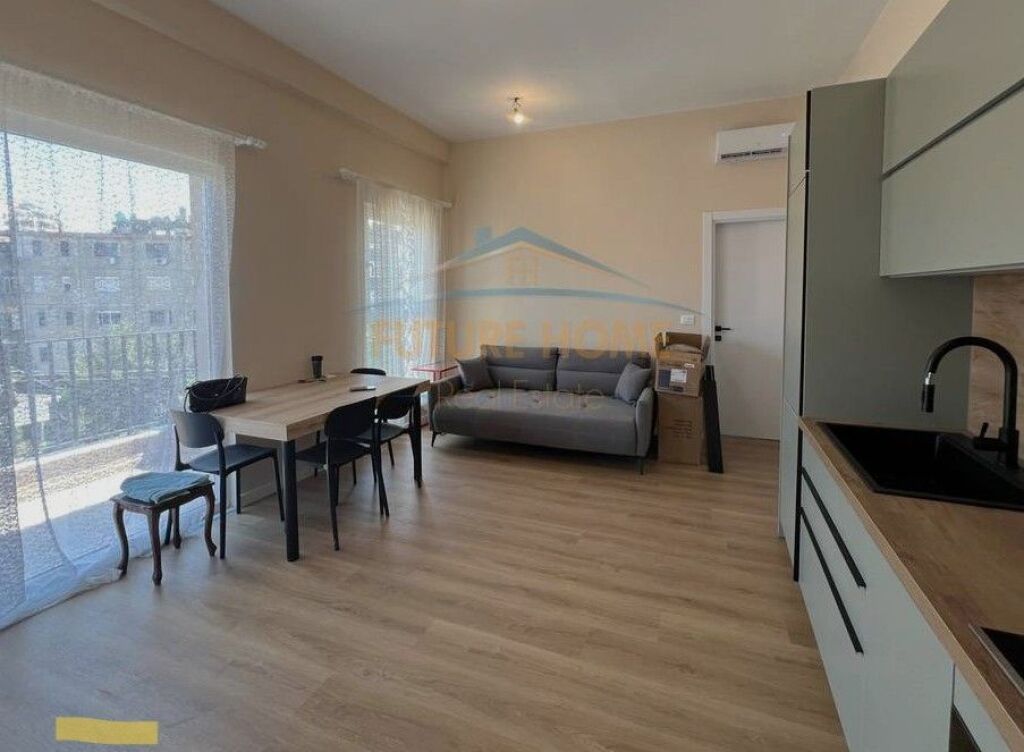 Affitto appartamento 1+1, Via Dritan Hoxha, Tirana    55.000 Lek