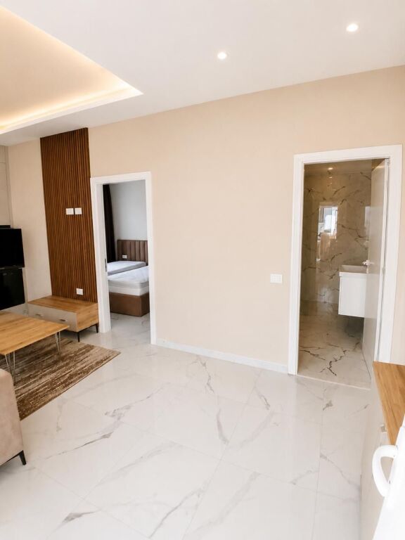 Qera, Apartament 1+1 , 5 Maj