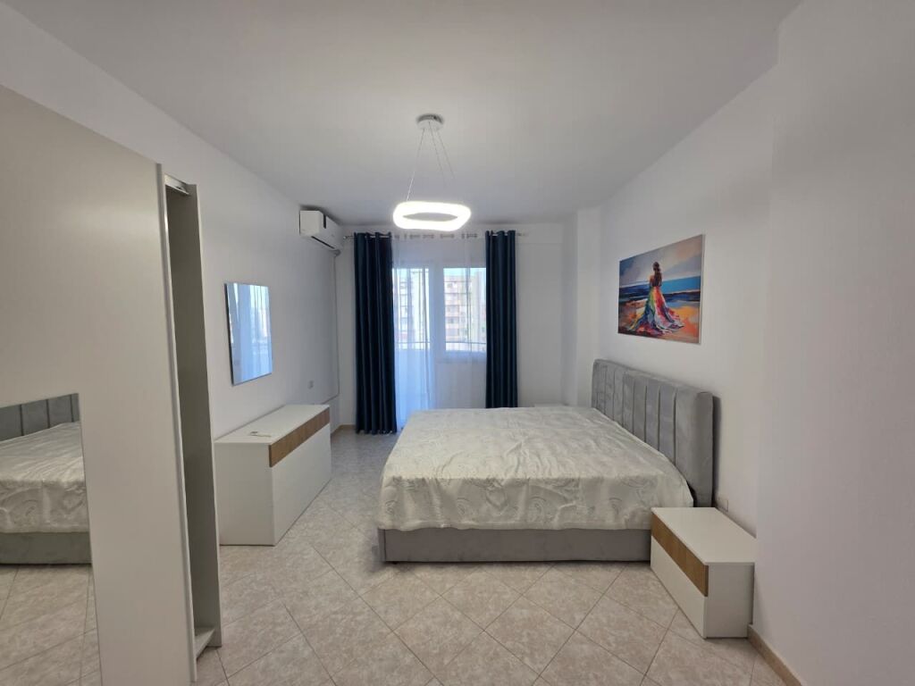 Apartament për shitje pranë detit në Durres