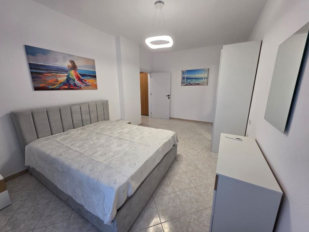 Apartament për shitje pranë detit në Durres