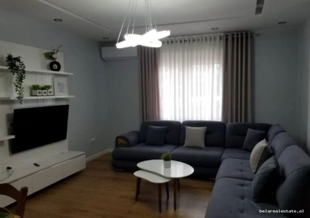 Appartamento In Affitto 2+1 A Zogu i Zi (ID B2202044) Tirane