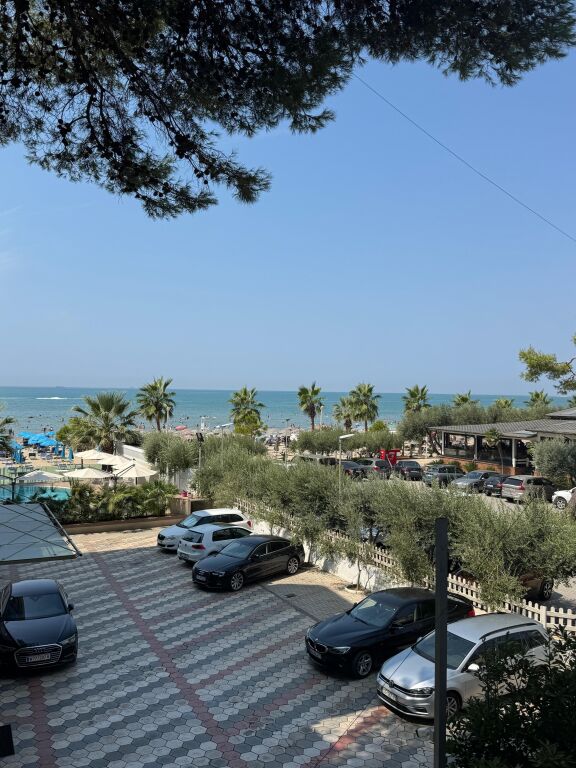 Jepet apartament me qera 1+1 Shkembi Kavajes