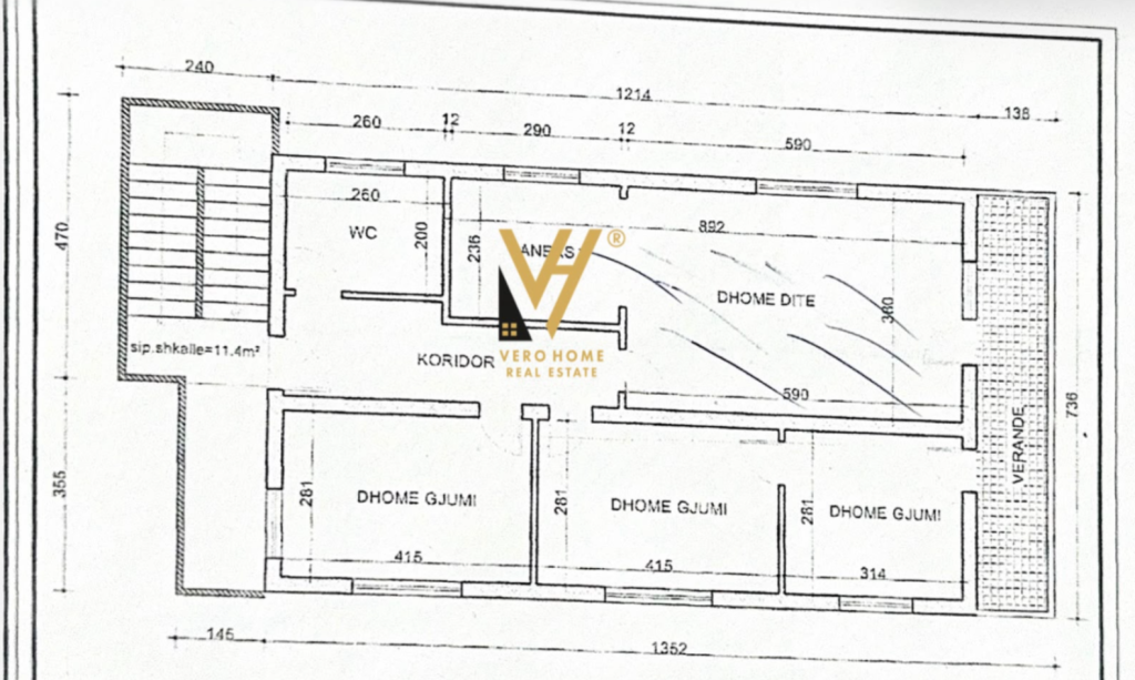 LOCALE COMMERCIALE IN AFFITTO 137 M2 A BLLOK 200.000 LEKE