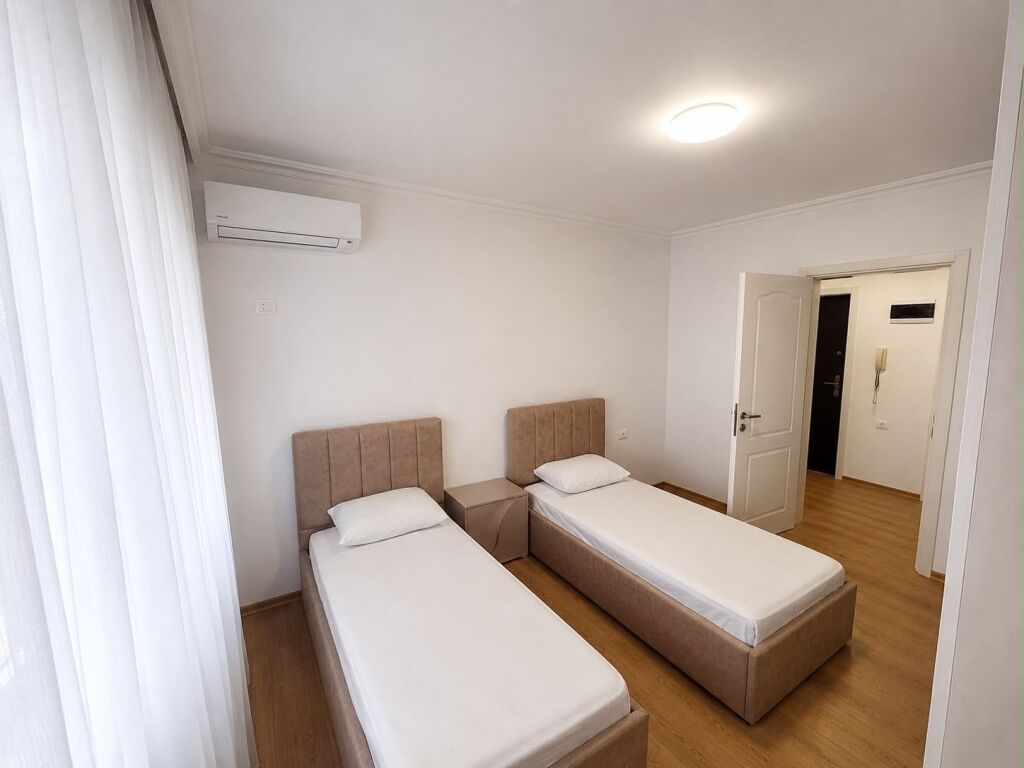 Apartament me qira 2+1+2 – Qendër, Rruga Luigj Gurakuqi