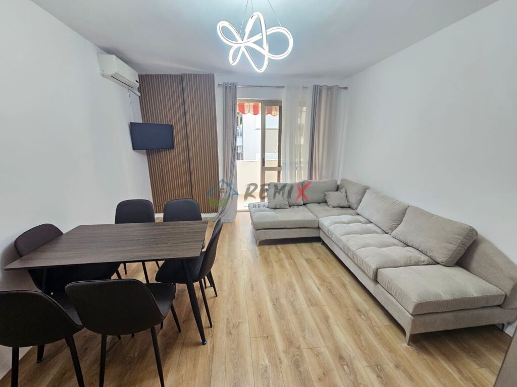 🏡 INVESTIM PRANË DETIT – 1+1 NË GOLEM
