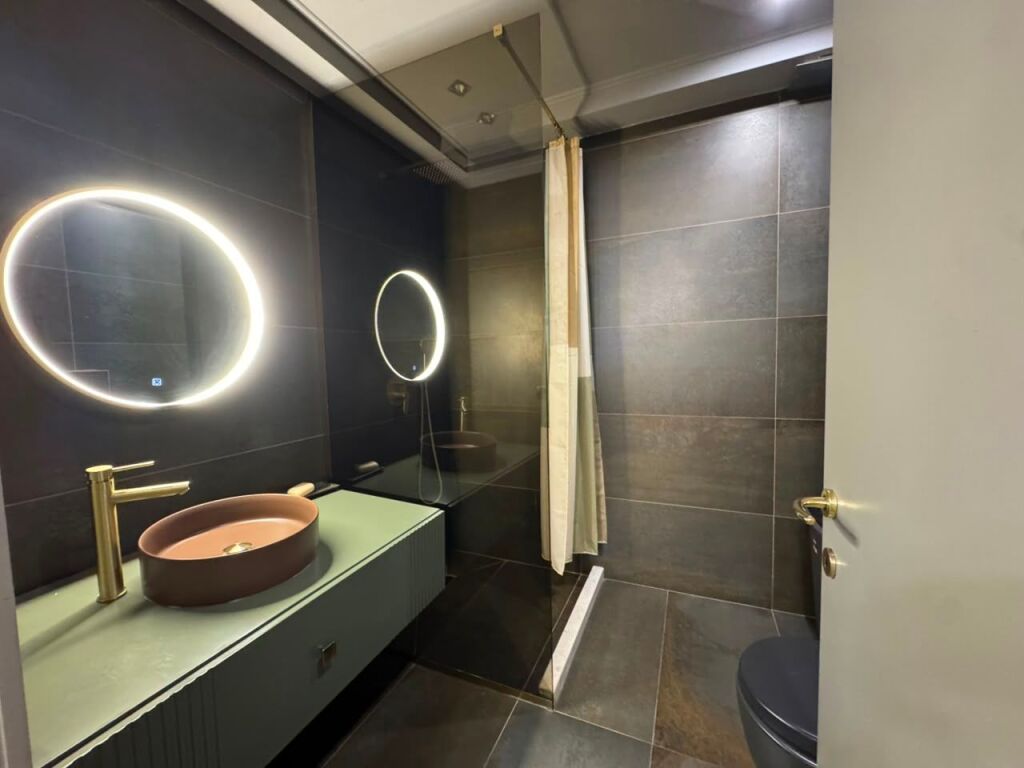 Qera, Apartament 3+1+2, Zogu i Zi, Tirane Empire72803