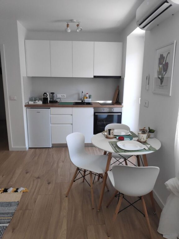 Apartament 1+1 tek Brryli