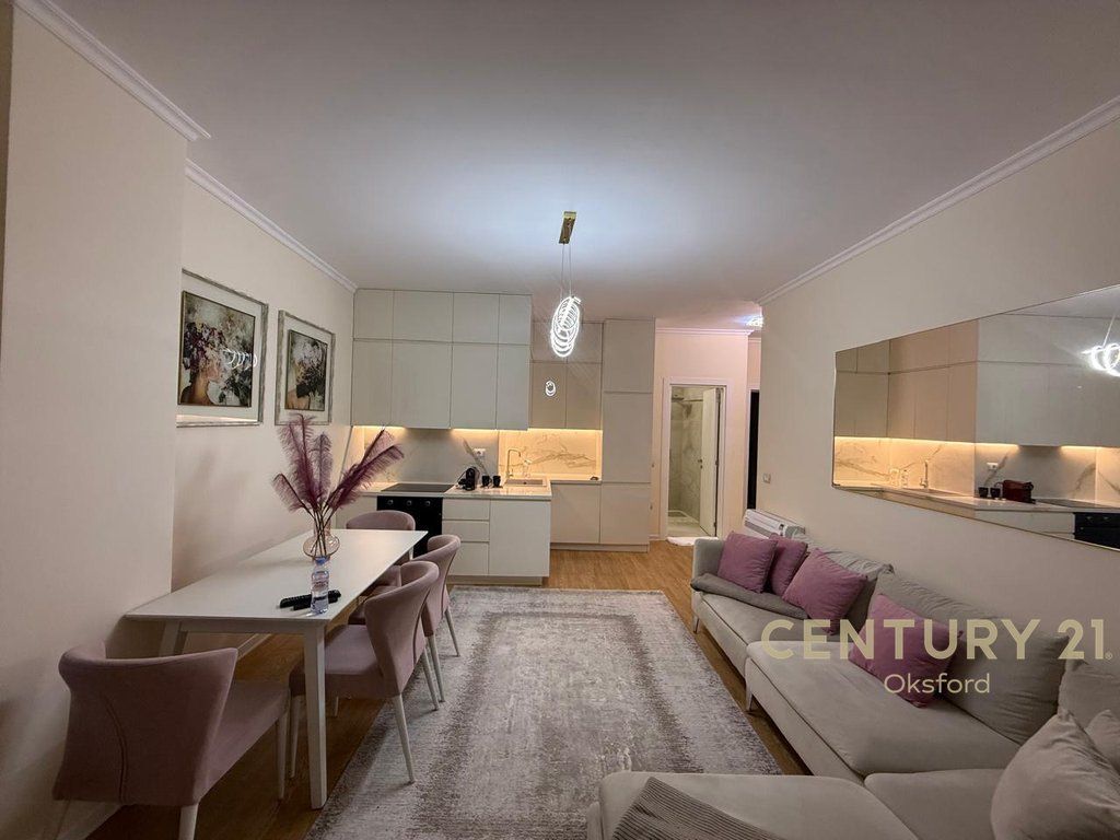APARTMENT 2+1 FOR RENT, AT KOSOVARËVE STREET! 1,200 € /Month