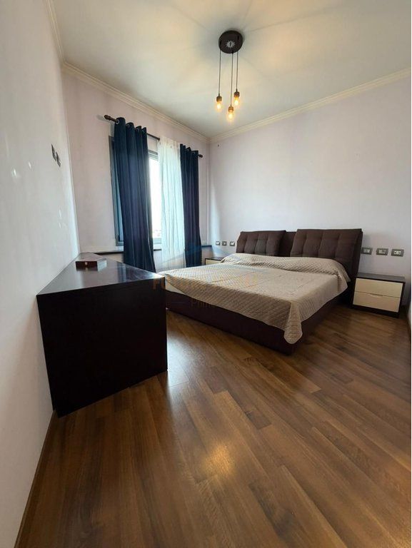 Affitto, Appartamento 2+1, Pazari i Ri, Tirana