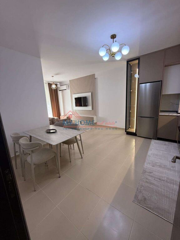 Apartament 2+1 me qira tek  Tregu Elektrik Tirane