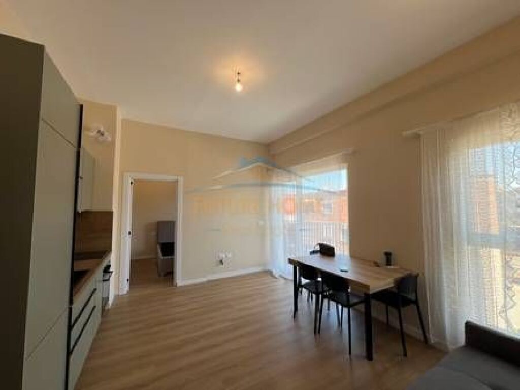 Qera apartament 1+1, Rruga Dritan Hoxha, Tirane