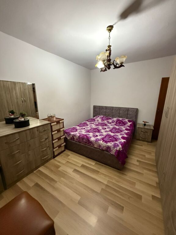 Qera | Apartament 1 + 1 | Stacioni i Trenit | 550 €/muaj