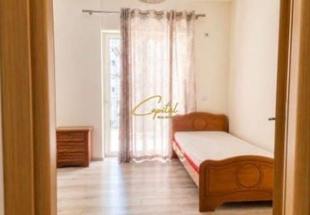 APARTAMENT ME QIRA 2+1+2 KOPSHTI ZOOLOGJIK 700 EURO