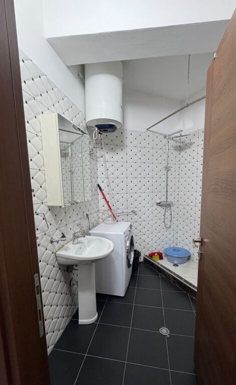 Qera | Apartament 1 + 1 | Brryli | 600 €/muaj