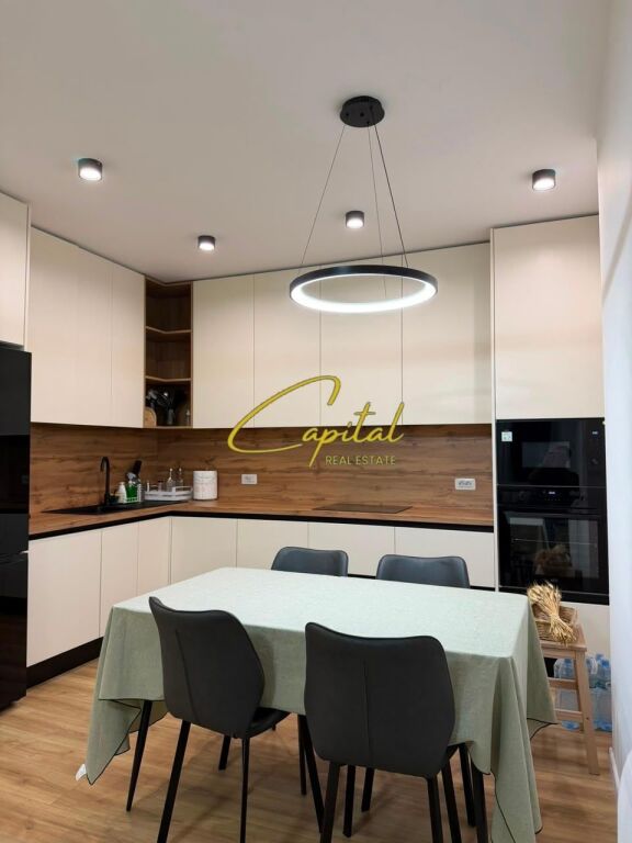 APARTAMENT ME QIRA 1+1 PAZARI I RI 78.000 LEKE