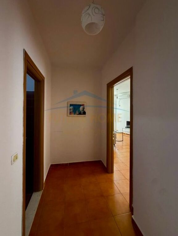 Shitet, Apartament 1+1, Kompleksi Fratari, Unaza e Re