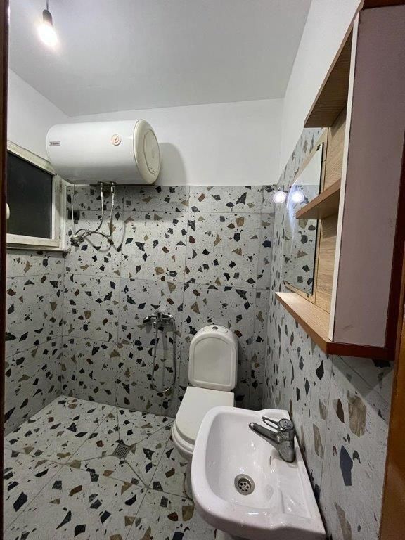 GARSIONERE 17000 LEKE.ALI DEMI