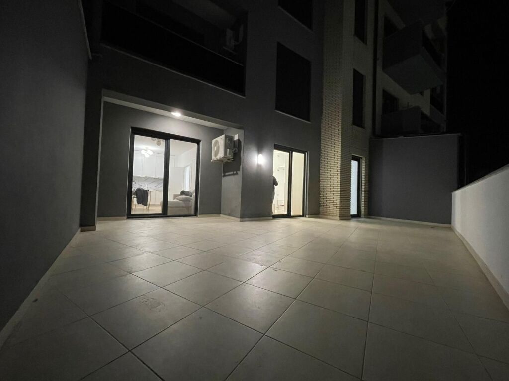 🏡 Apartment 1+1+Veranda for rent  📍Astir, Villa L   🏢 1st Floor  🛗 With elevator  📐 Apartment area: 60m² Veranda area: 40m² ➡️ Built in 2023  🛋 Contemporary furnishing   💰 Price: 500€ / Month