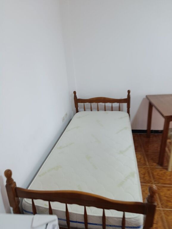 Affitto | Garsoniere | Qyteti Studenti | 300 €/mese