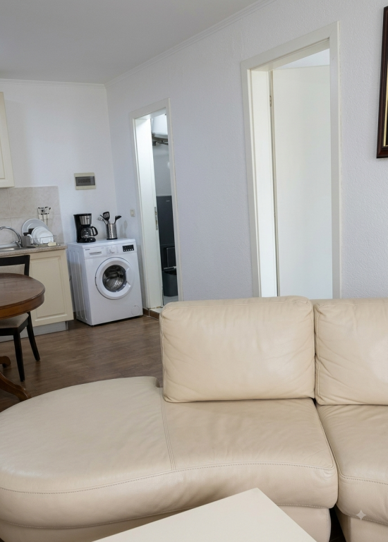 1+1 ME QIRA VILAT AMERIKANE 350 €