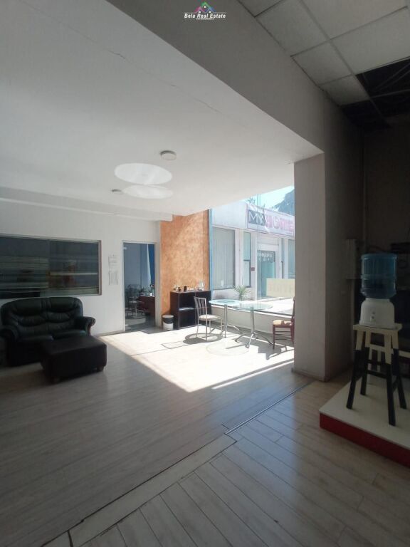 Two-Story Building for Rent at American Hospital 3 (ID BM88)