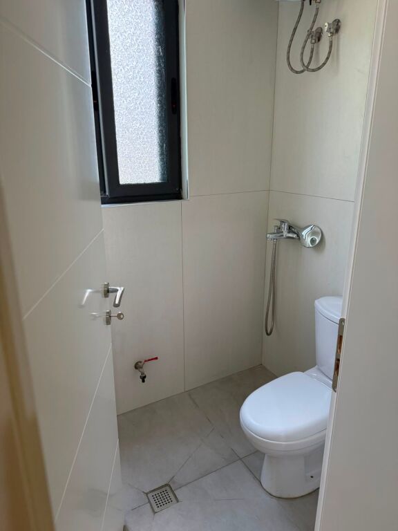 Rent | Shtëpi private 2 + 1 + 2 | Babrru | 400 €/month