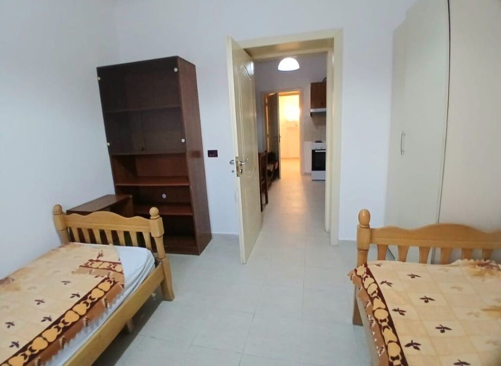 Apartament 1+1 per qera Ministria e Drejtesise !