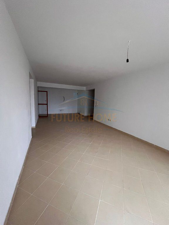 Affitto, Appartamento 3+1+2, Policlinico, Durazzo