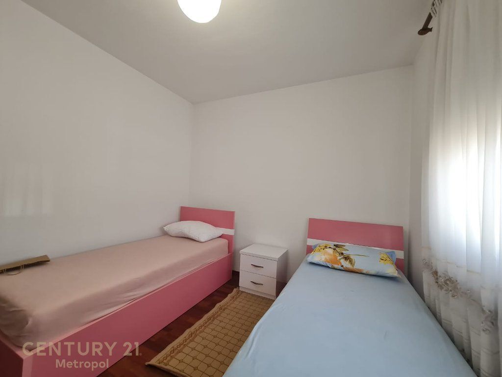 2+1 APARTMENT FOR RENT NEAR THE CENTER !