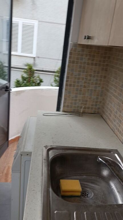 Affitto | Garsoniere | Qyteti Studenti | 300 €/mese