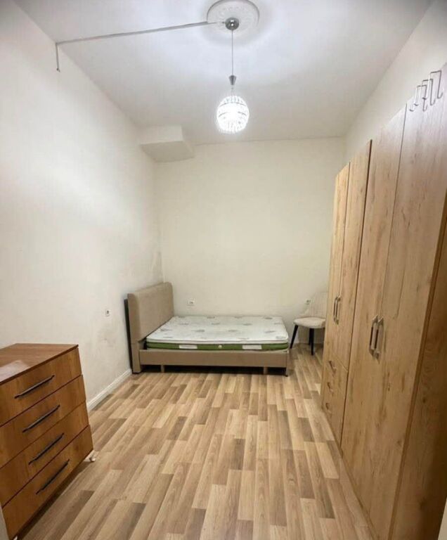 FOR RENT APARTMENT 3+1 Near Besnik Sykja School – Vasil Shanto.