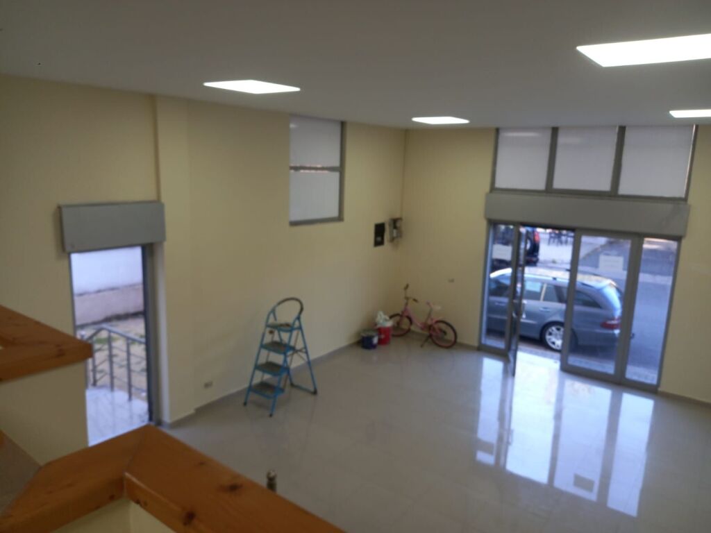 Qera | Ambjent Biznesi | Rruga Hamdi Pepo | 700 €/muaj