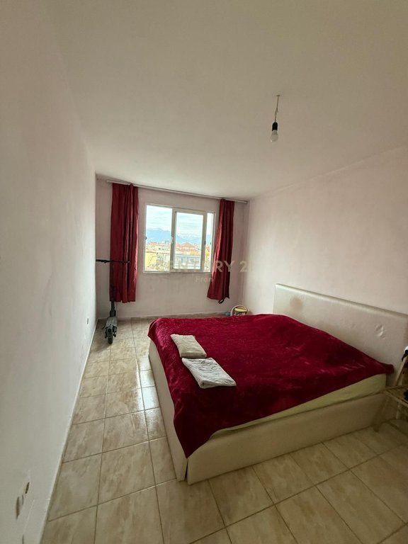 Apartment 1+1 for sale in Yrshek, QTU Shopping Center, Tirana