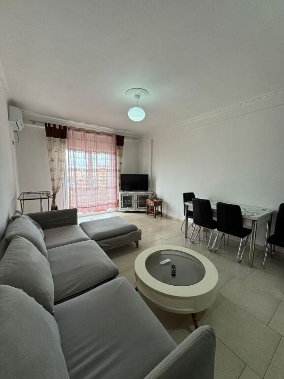 Apartament për qira afatgjatë Vlorë •📍 Rruga Gjergj Kasterioti The Greed coffe