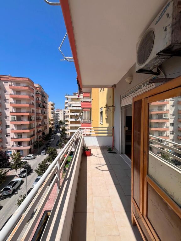 Appartamento 2+1 Vlora, Via Cipajve (Gjergj Arianiti)
