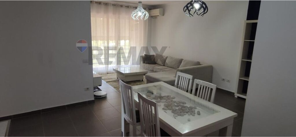 Apartament 2+1 per qira tek Rruga e Elbasanit!