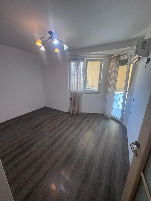 🏡 SHITET APARTAMENT 2+1 | FUSHA E AVIACIONIT