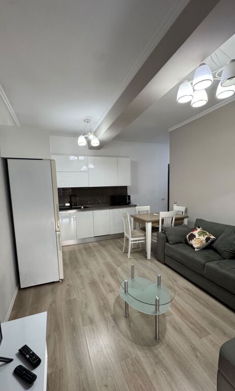 Qera | Apartament 1 + 1 | Brryli | 600 €/muaj