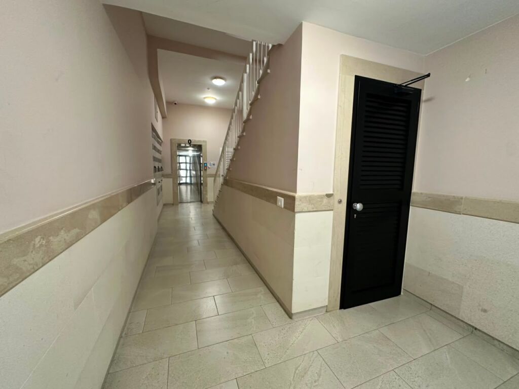Apartament luksoz për shitje LISTË EKSKLUZIVE | Lungomare, Vlorë