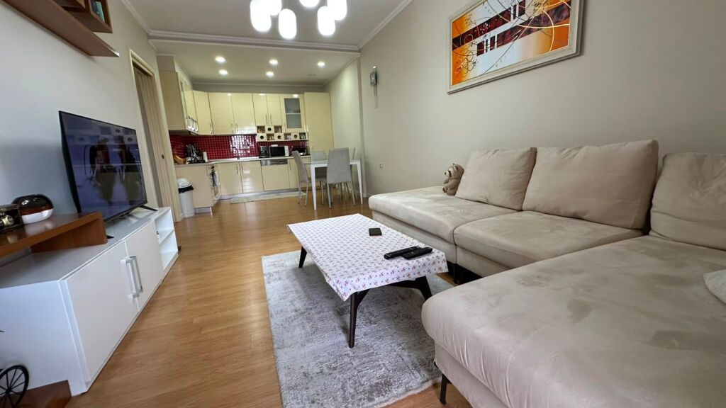 Apartament 2+1 me qira tek Stacioni i Trenit