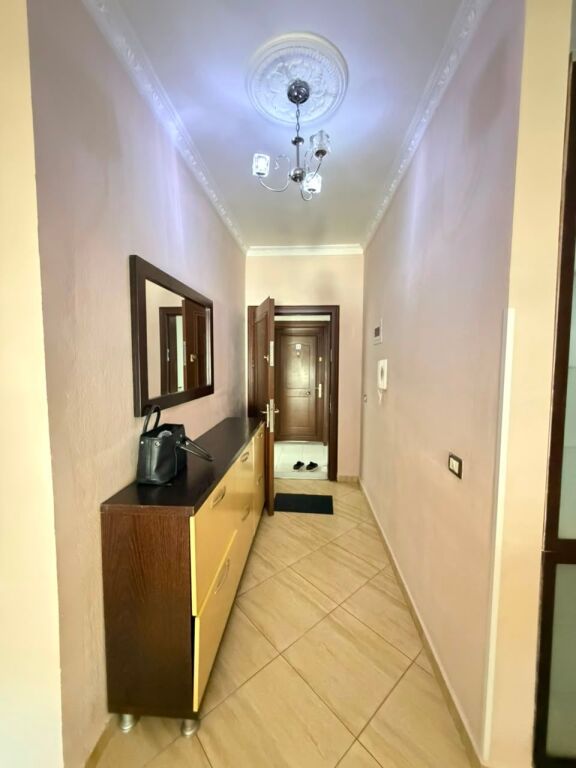 QERA APARTAMENT 1+1 MISTO MAME PRANE 7777