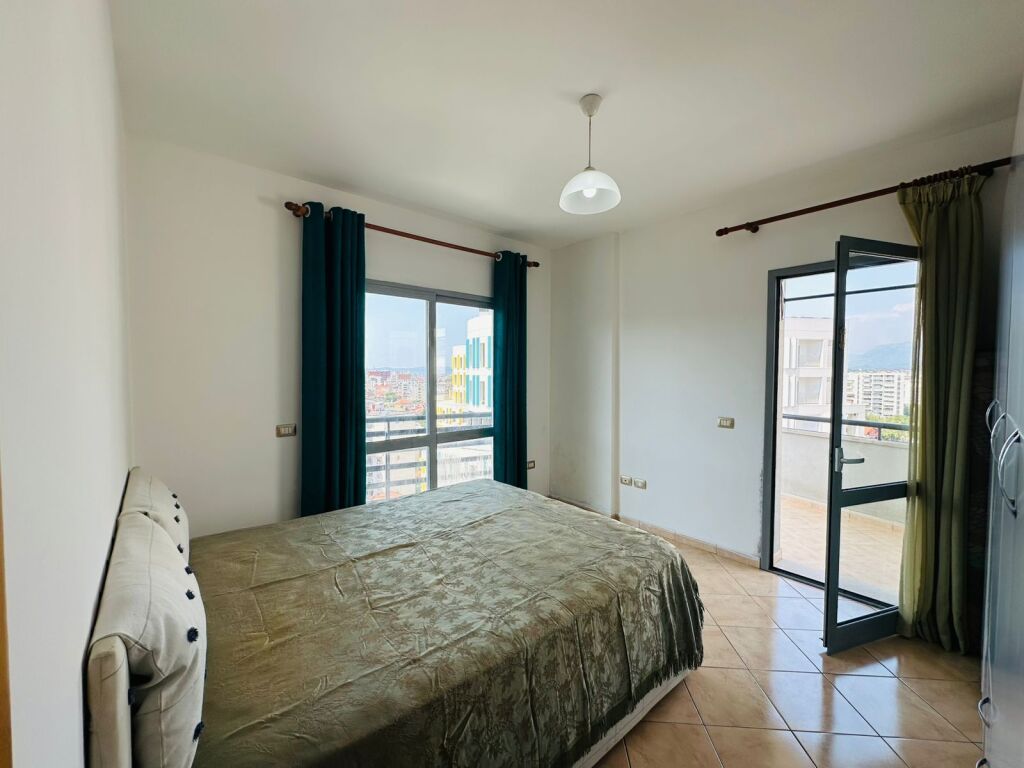 APARTAMENT 2+1, ZOGU I ZI