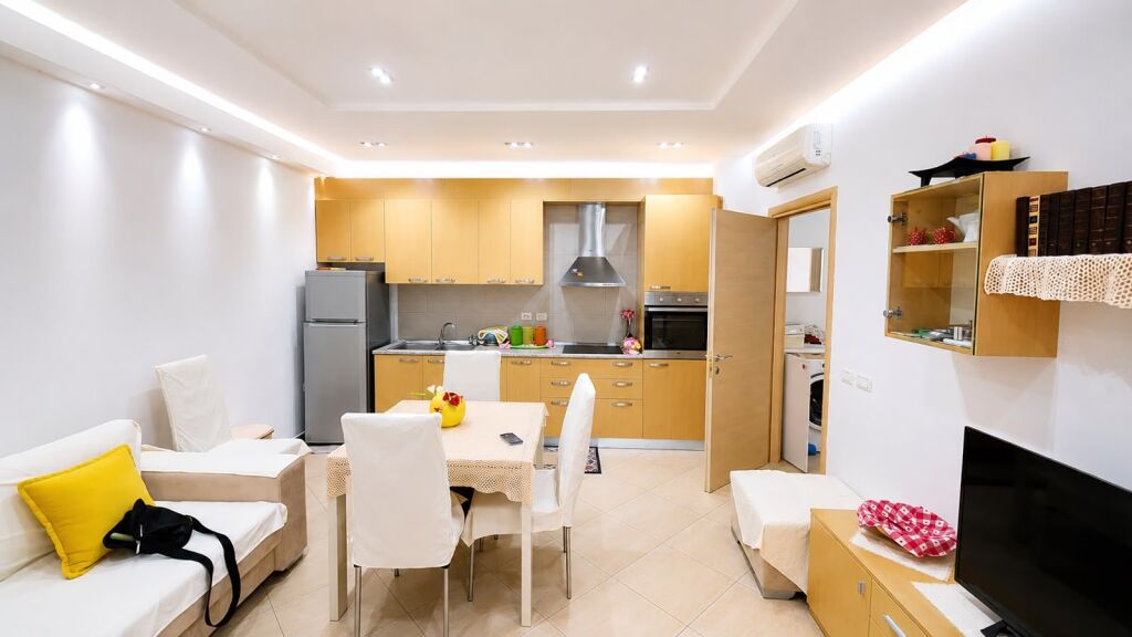 Apartament 1+1 per qera Fresk !