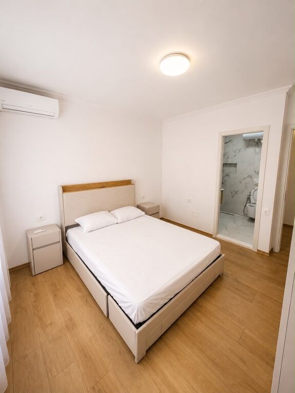 Apartament me qira 2+1+2 – Qendër, Rruga Luigj Gurakuqi