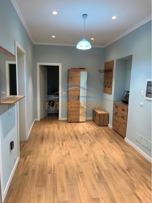 Qera, Apartament 1+1+Post Parkimi, Rruga e Kavajës, Tiranë.