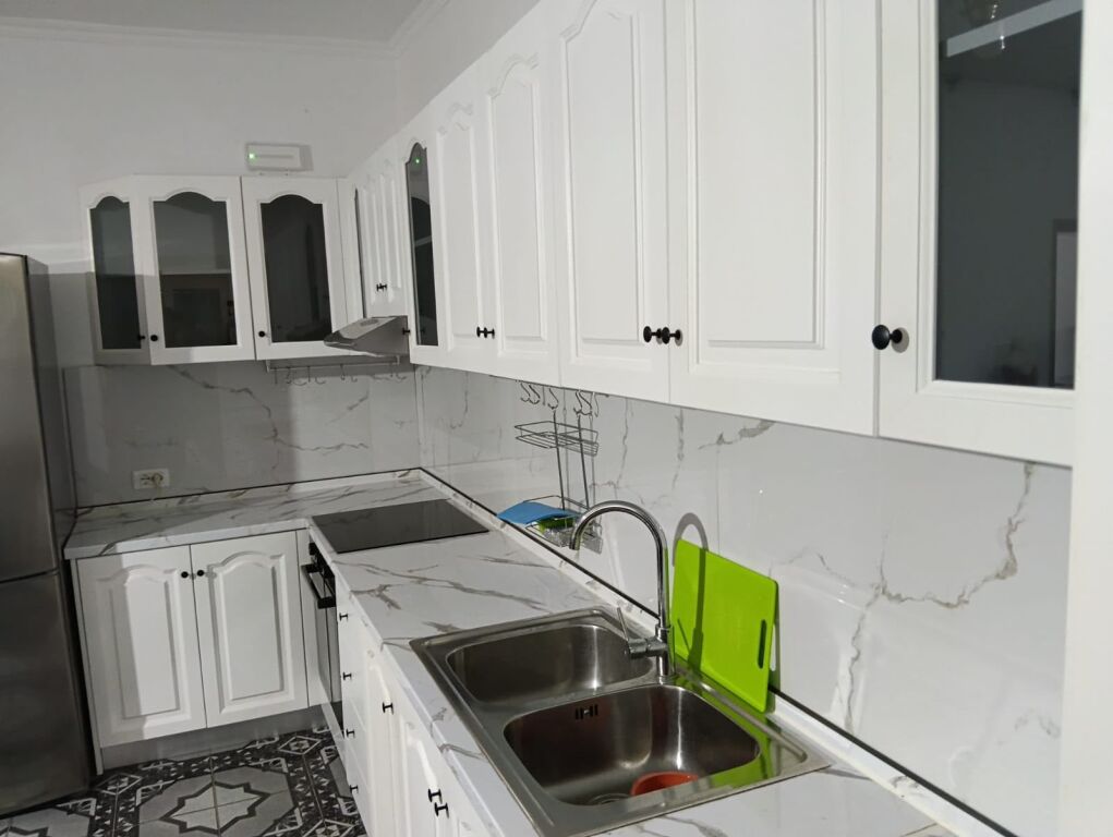 Casa privata in affitto a lungo termine Vlore