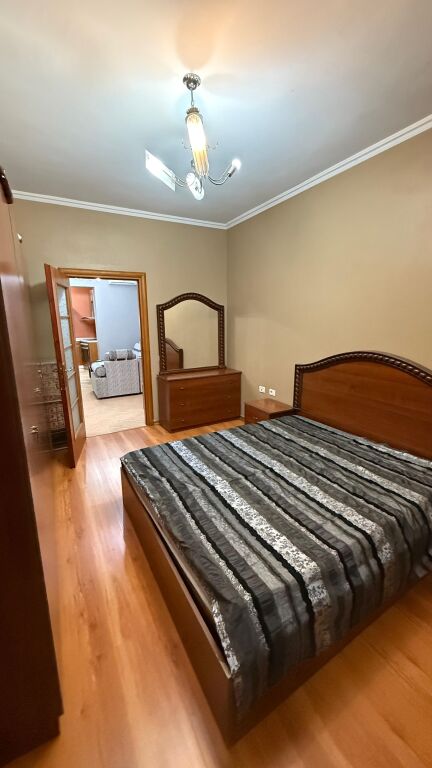 Affitto, Appartamento 1+1, Vicino alla Guardia, Tirana - 50.000 Leke | 65 m²
